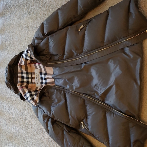 BURBERRY EASTWICK CHEVRON DOWN FILLED COAT PUFFER - Picture 8 of 14
